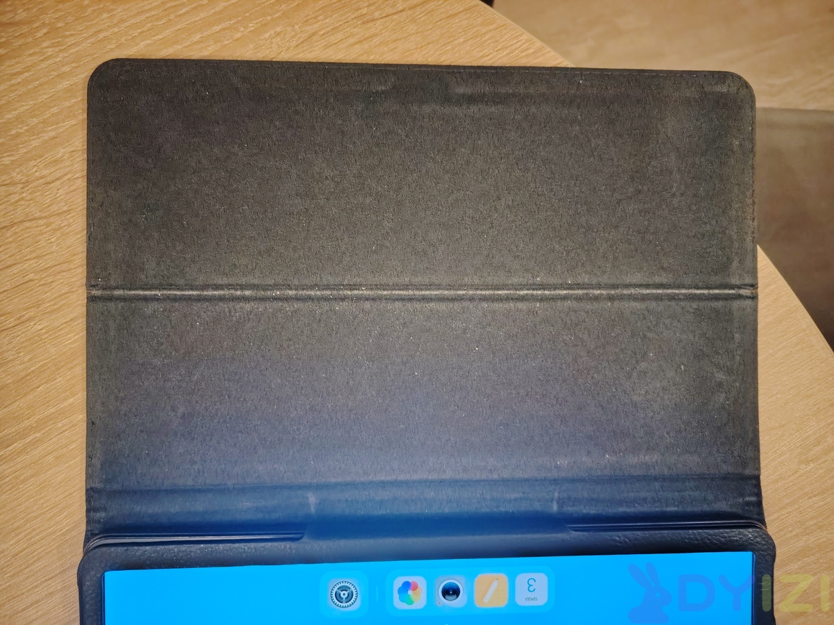 Планшет Honor pad x9 с чехлом